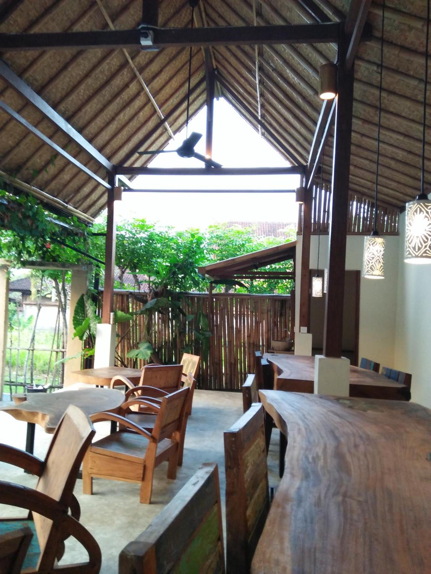 De'Dalam Deluxe Villa Убуд Екстериор снимка
